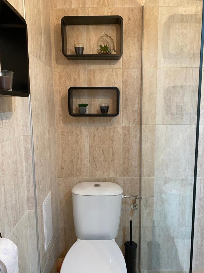 Stylish Urban Apart New 2021 Close To The Beach Varna Exterior foto